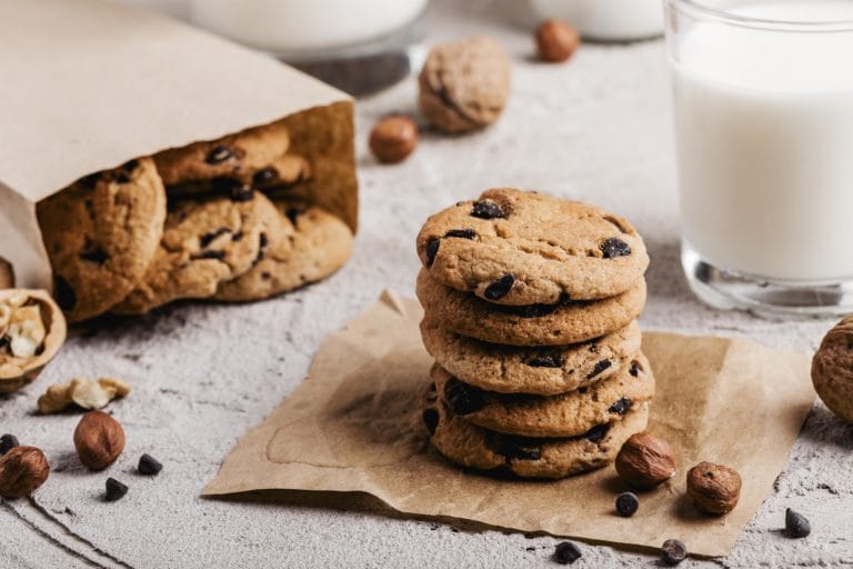 Gâteau au chocolat fait maison pour goûter en crèche