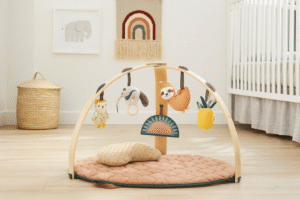 Tapis d'éveil et arche d'activités